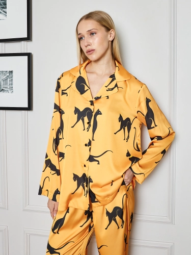 Пижама женская c брюками и рубашкой с принтом Кошки